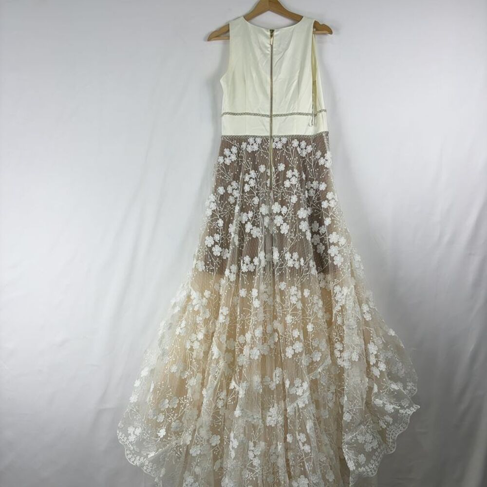 Bronx and Banco Fiona High-Low A-Line Lace Gown/Dress - Picture 4 of 4